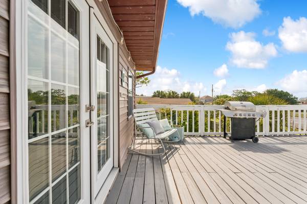 $1325.00 / 320ft2 - Cozy coastal studio63910445702019121