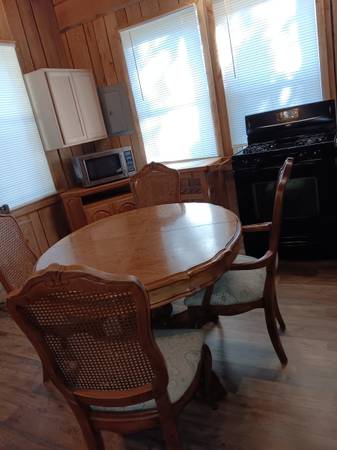 $1,295 / 1br - 600ft2 - Seek professional individual to rent Rural Cabin-ALL Utilities Include (FRANKLIN, NC)64029204895106121