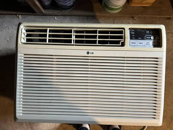 AIR CONDITIONER 1