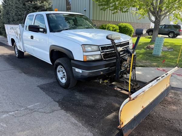 2006 Chevrolet Silverado 2500HD Snow - Photo 7