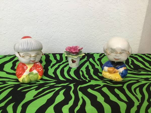 NEW Ceramics Happy Old Age 1