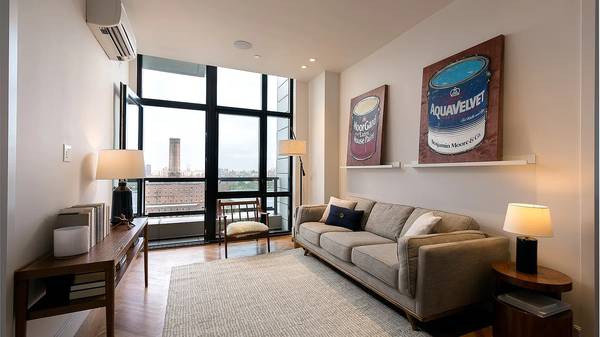 $5,495 / 1br - 730ft2 - SUPER LUXURIOUS 2BR+BALCONY! Wythe & Grand! SAUNA/climbing wall /GYM! (Prime Williamsburg)63912047033219120