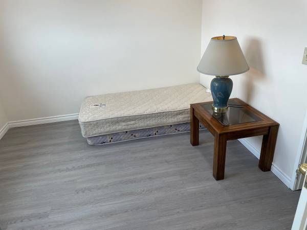 $850 / 1br - Single furnished bedroom (Rowland Heights)64035740340482124