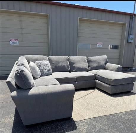 Sectional sofa couch 1