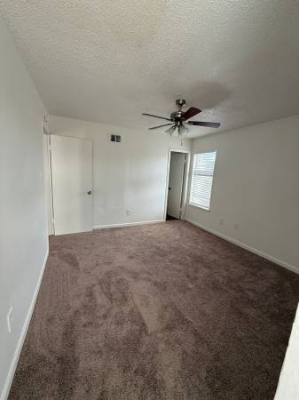 $950 / 1br - 617ft2 - Move In Special: One MONTH of FREE Rent! Apply in September!63903537848707122