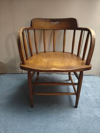 Captains Chair 1