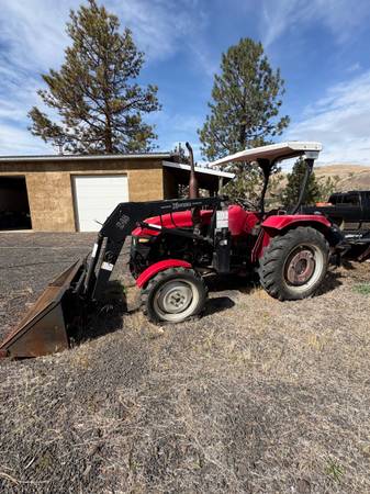2004 Kama Tractor 1