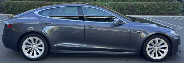 2017 Tesla Model S 90D Free Unlimited Supercharging Enhanced Autopilot - $28,990 (dublin / pleasanton / livermore)63442413406593123