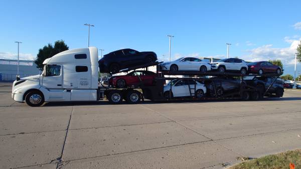 Class A CDL driver with experienced in Car Hauling 1