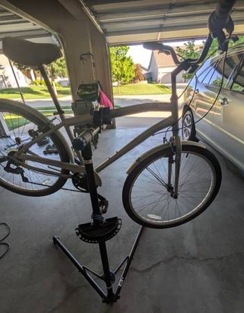 Bike Tune up rack and double bike stand 1