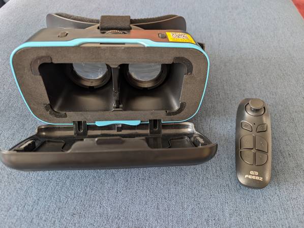 VR headset FEEBZ + Bluetooth controller for 4.5"- 6.5" phones 1