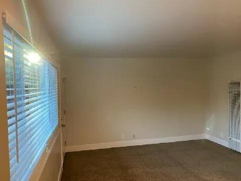 $1,600 / 1br - 500ft2 - *1ST FLOOR 1 bedroom, 1 bathroom unit-/-Close to Beach & UCSC!! (Santa Cruz)63928408842754121