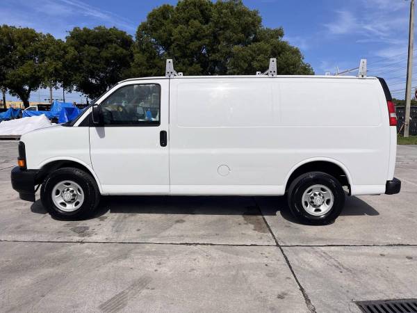 2017 Chevrolet Chevy Express 2500 3dr Cargo Van - cargo vans and trucks - $15,900 (+ Cita Auto Sales)63479466604801124