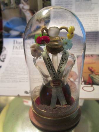perfume; schiaparelli shocking 1
