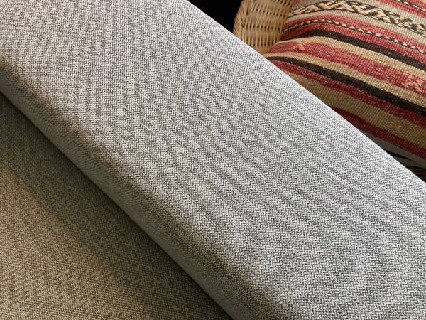 *** sofá cama gris con almacenamiento *** - $500 (Salem, OR)63435526897923123