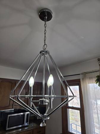 MODERN GEOMETRIC CHANDELIER 1