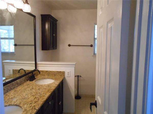 $1,895 / 3br - 1283ft2 - Cute 3/2 House for $1895 in Pflugerville/Ridge at Steeds Crossing! (Pflugerville)63922558984323124