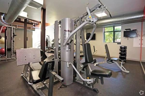 $2,500 / 2br - 1424ft2 - Luxurious lofts for rent in Lansdale. 1424 sq ft! (Lansdale - Memorial Park)63666781961219124