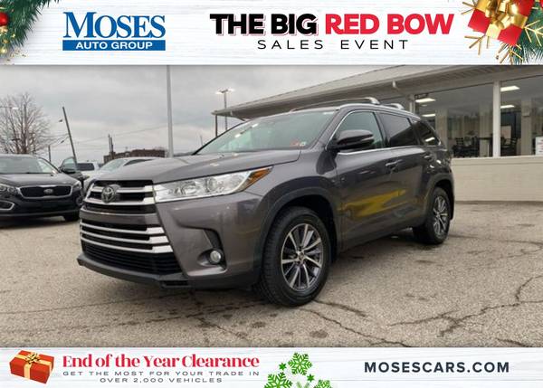 Used 2019 Toyota Highlander AWD 4D Sport Utility / SUV XLE 1
