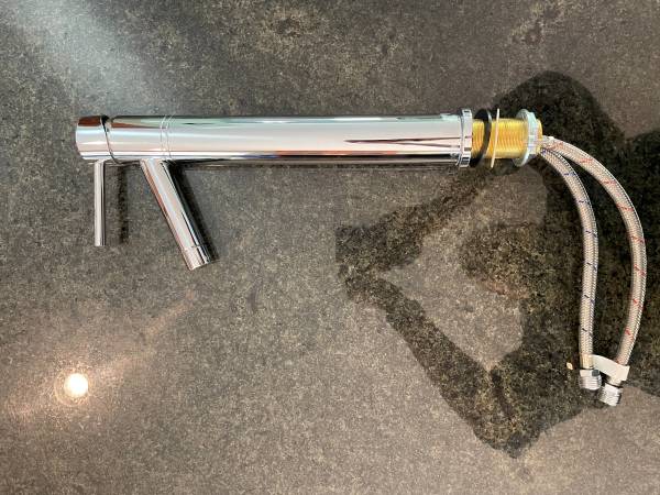 Giagni Bathroom Faucet 1