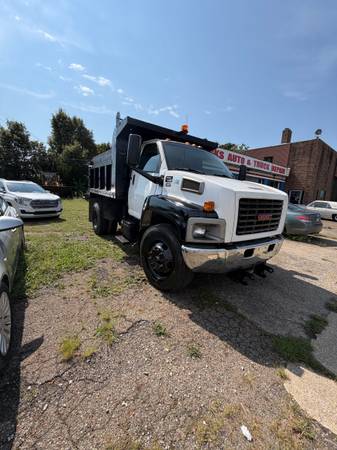 Dump trucks 1