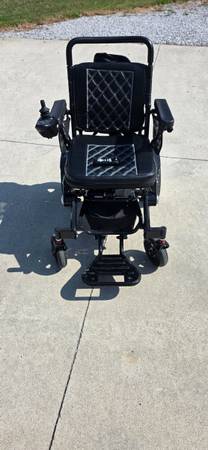 Evolution Auto Fold Lightweight Power Wheelchair 1