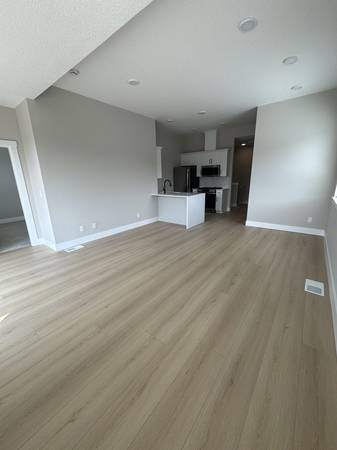 $2,495 / 2br - ¡Tu nueva historia familiar comienza aquí! Dúplex único @ Liberty! (Beaverton, Northwest Heights, Portland, North Bethany)63831771313795122
