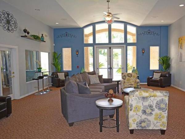 $1,500 / 2br - 1144ft2 - Copy/Fax Available, Window Covering, Washer Dryer In Unit64024998532483120