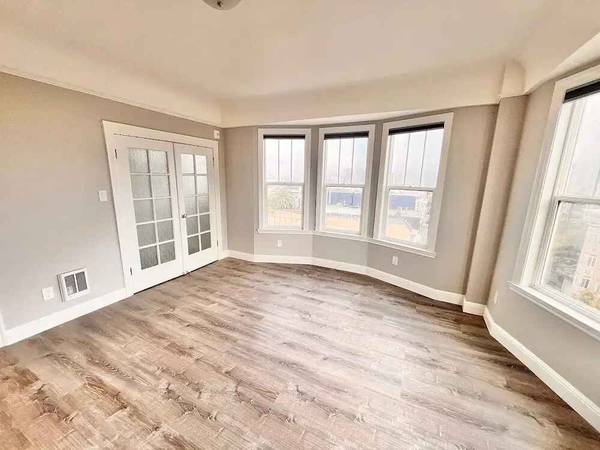 $1.850 / 1 habitación - 710 pies² - VIVE cómodamente con características modernas en todas partes (Haight Ashbury)63470847745025122