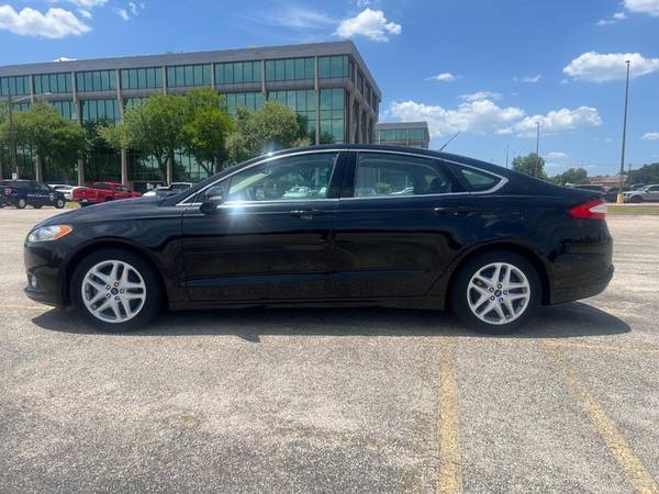 2016 FORD FUSION SE CASH DEAL OR BANK LOAN !! LEATHER SUNROOF!!! - $6,595 (Austin)63439493898499121