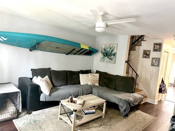 $2350.00 / 2br - 1170ft2 - Peaceful Pond-View Townhome Convenient to Bayshore Blvd and MacDill AF64002492491010124