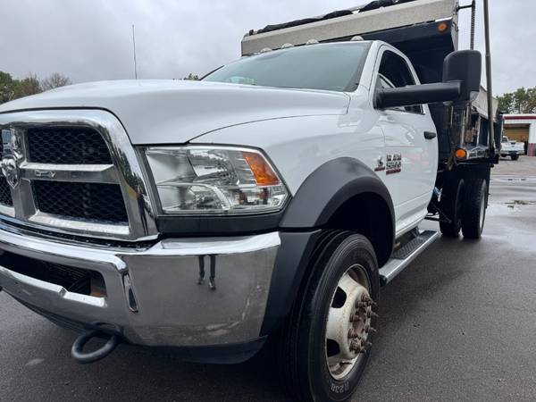 2018 RAM 5500 Chassis - Photo 9