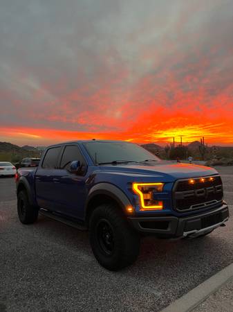 2018 Ford Raptor - NEW ENGINE - Super Crew - 802A Package 1