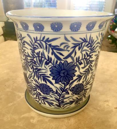 Classic Blue & White Planter w/ Saucer for Houseplants 1