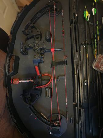 Xforce compound bow 1