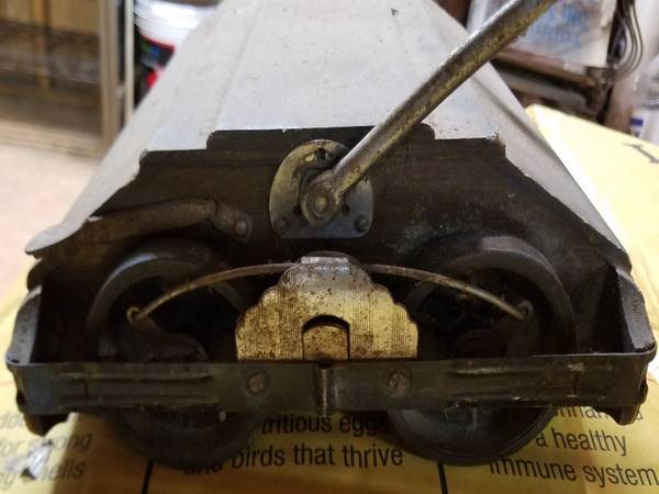 Antique Wood Carpet Sweeper "Bissell's Grand Rapids" - $40 (Lula)63436960800513124