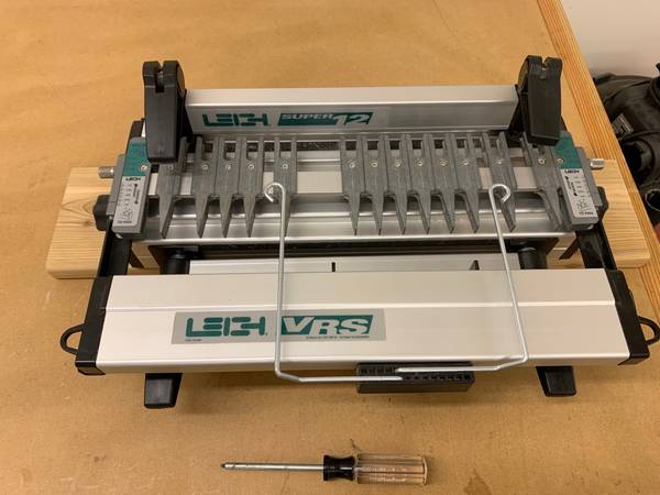 Leigh Super 12 Dovetail Jig 1