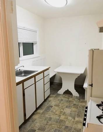 $2,295 / 2br - 967ft2 - 2bd 1b967sqft (Seattle)63934416443651122