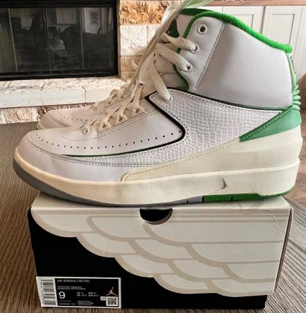 Nike Air Jordan 2 Retro Sneakers White Green Shoes Size 9 1