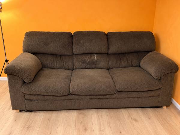 FREE 3-Seater Brown Couch – Pickup Only