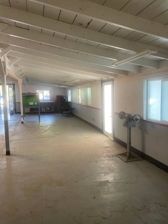 $2,200 / 1500ft2 - 1500 sq feet art workshop studio (santa rosa)63834318796035121