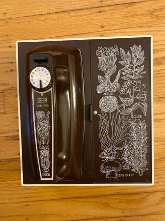 Vintage Sear's Mixer 1