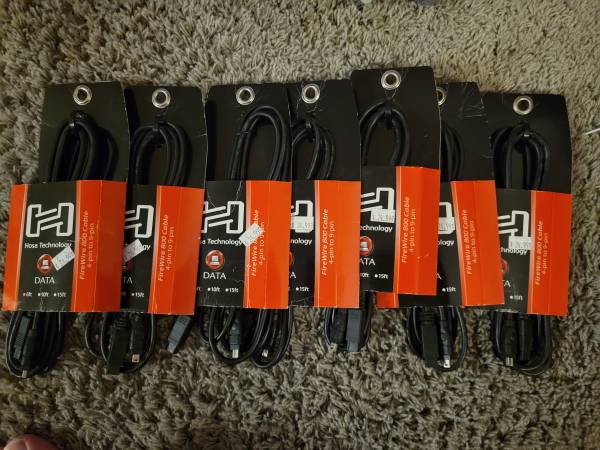 7 Hosa FIW-94-106 Firewire 4pin-9pin 6' 1