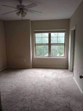 $850 / 2br - 2Bed/2Bath in nice gated Asheville community (Asheville)64029209425667120