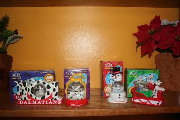 4 McDonald's Disney's 101 Dalmation Christmas Ornaments 1