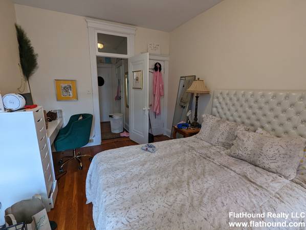$2,750 / 1br - Front Facing 1-Bed in Fenway - Ready NOW (Fenway)63996692243714123