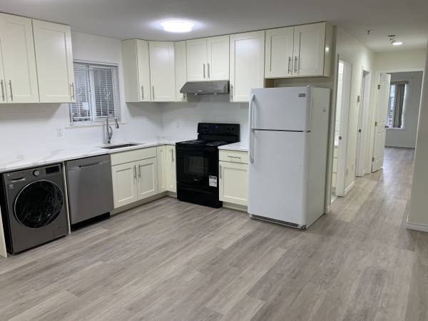 2BDRM Main Floor Suite 1