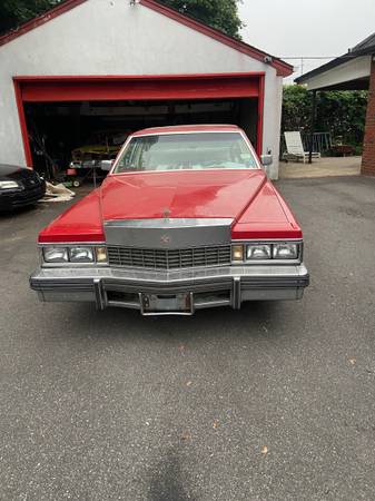 1977 Cadillac Coupe Deville 1
