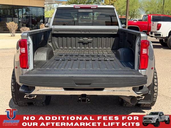2026 Chevrolet SILVERADO 3500HD - Photo 8
