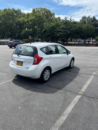 2014 Nissan Versa - Bajo kilometraje - $5,500 (Woodside)63654709335937124